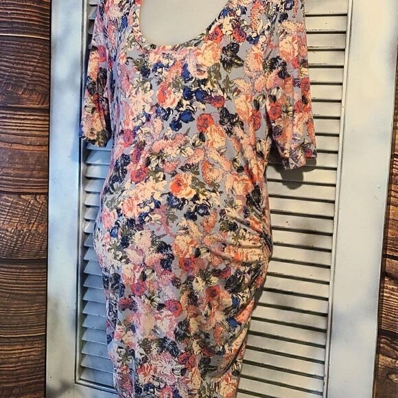 Motherhood Med Floral Ruched Dress - Picture 8 of 11